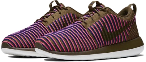 耐吉 Roshe Two 專業慢跑 透氣耐磨防滑 低幫 跑步鞋 女款 棕紫色 Lookbook 耐吉 Roshe Two 專業慢跑 透氣耐磨防滑 低幫 跑步鞋 女款 棕紫色