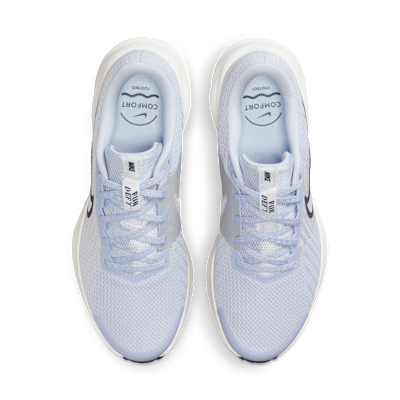 Shop (W) Nike Run Defy Zapatos para Correr Blanco/Grey/Azul Marino/Navy HM9593-005