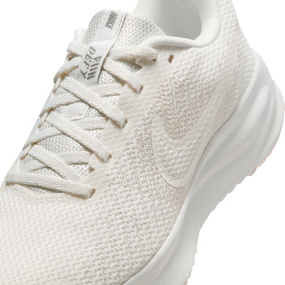 (W) Nike Run Defy Sale/Summit White/Chalk/Putih HM9593-107 Sizing (W) Nike Run Defy Sale/Summit White/Chalk/Putih HM9593-107