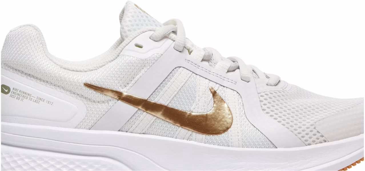 (Women) Nike Run Swift 2 'Platinum Metallic Gold' CU3528-010 Lookbook (Women) Nike Run Swift 2 'Platinum Metallic Gold' CU3528-010