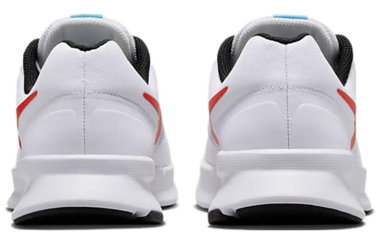 Details for (W) 耐克Run Swift 3 '白辣椒红' DR2698-102