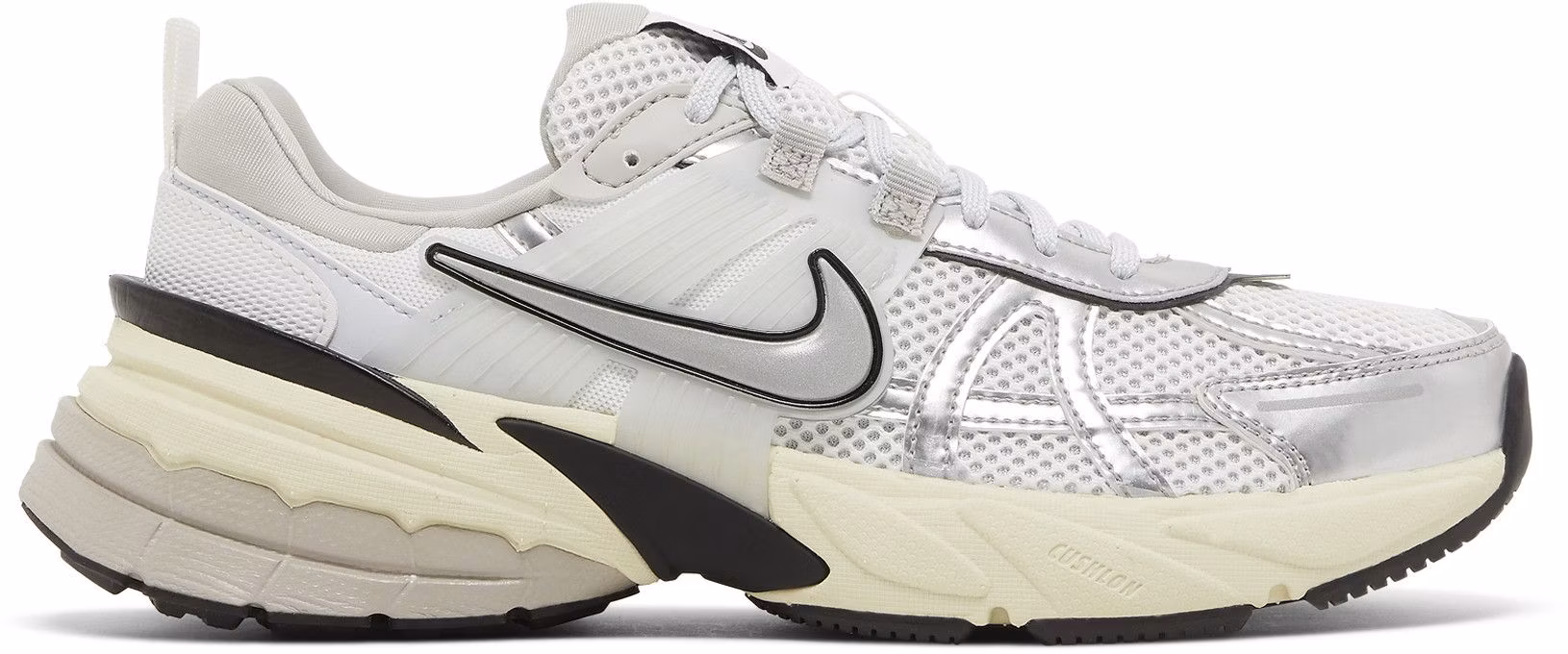 nike-runtekk-summit-white-wmns