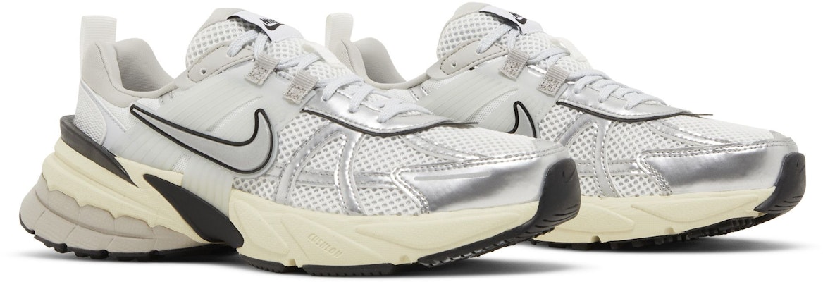(W) Nike Runtekk 'Summit White' dalam Warna Putih Summit FD0736-100 1