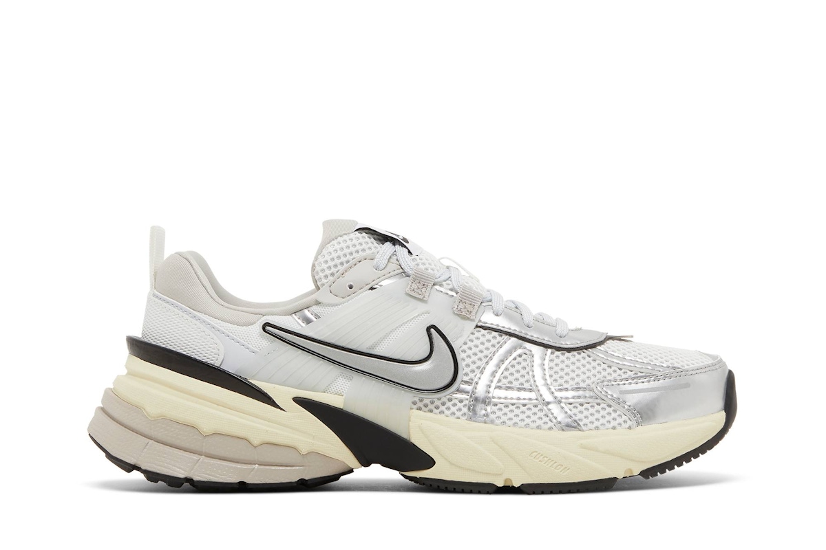 (Women) Nike Runtekk 'Summit White'
