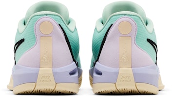 (W) Nike Sabrina 1 EP 'Brooklyn's Finest' Sepatu Basket Pria FQ3381-301/FQ3389-301 Details for (W) Nike Sabrina 1 EP 'Brooklyn's Finest' Sepatu Basket Pria FQ3381-301/FQ3389-301