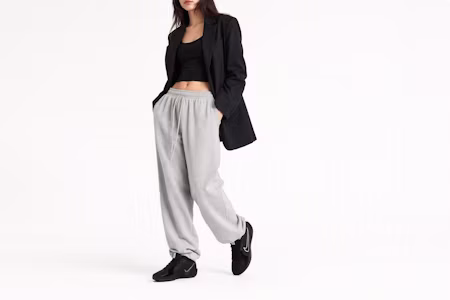 Order (Women) Nike Sabrina 2 'Black Label Pack' IB3871-001/IB7941-001