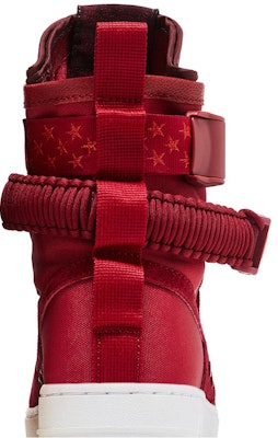 (W) 나이키 SF 에어포스 1 하이 '레드 크러쉬' 857872-601 Sizing (W) 나이키 SF 에어포스 1 하이 '레드 크러쉬' 857872-601