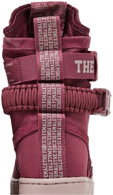 (W) 나이키 SF 에어포스 1 하이 "포스 이즈 피메일" 빈티지 와인 🍷 AJ1700-600 Sizing (W) 나이키 SF 에어포스 1 하이 "포스 이즈 피메일" 빈티지 와인 🍷 AJ1700-600