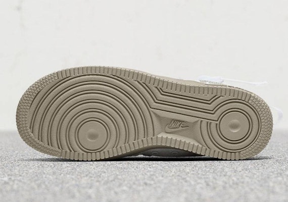(Wanita) Nike SF Air Force 1 Mid 'Los Angeles' AA3966-100 Details for (Wanita) Nike SF Air Force 1 Mid 'Los Angeles' AA3966-100