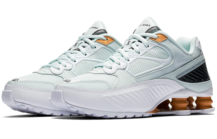 Lookbook 耐吉Shox Enigma幽靈湖水氣柱白金女款