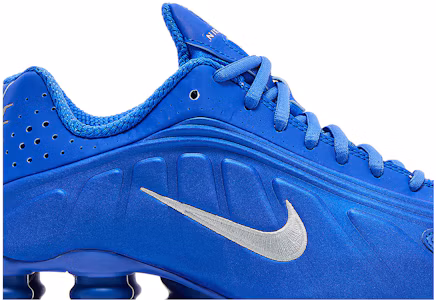 Lookbook (女款)Nike Shox R4 "Blue Woman Group" HJ7303-445