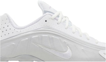 (W) ナイキ ショックス R4 "プラチナ/ベリーグレープ" HF5076-100 Order (W) ナイキ ショックス R4 "プラチナ/ベリーグレープ" HF5076-100