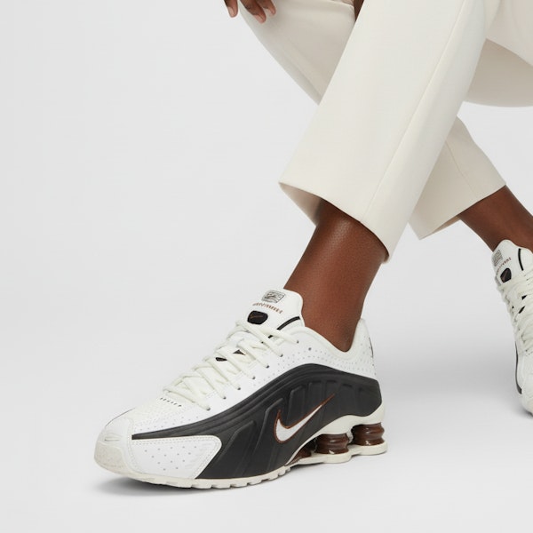 (W) Nike Shox R4 ''Sail Fauna Brown'' Lelaki Kasual Sneakers AR3565-104 Order (W) Nike Shox R4 ''Sail Fauna Brown'' Lelaki Kasual Sneakers AR3565-104