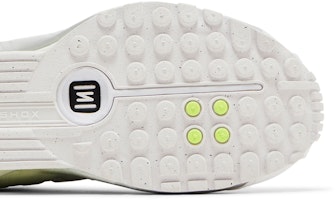 (W) ナイキ ショックス R4 "ホワイト/メタリックシルバー" AR3565-102 Purchase (W) ナイキ ショックス R4 "ホワイト/メタリックシルバー" AR3565-102