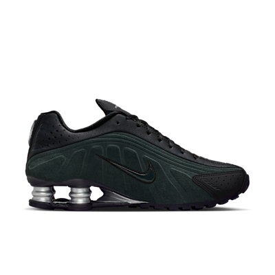 Lookbook (W) Nike Shox R4 Hitam/Perak Metalik/Seaweed HQ7739-002