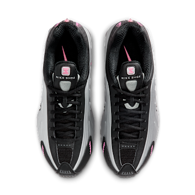 Shop (W) ナイキ ショックス R4 ブラック/ピンクサイクル/メタリックシルバー AR3565-012