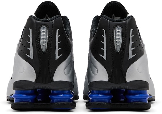 (W) Nike Shox R4 Perak Hitam Biru Pelari dalam Warna Metalik AR3565-006 Details for (W) Nike Shox R4 Perak Hitam Biru Pelari dalam Warna Metalik AR3565-006
