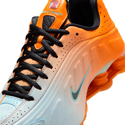 Cheap (W) 耐克Shox R4运动鞋 鲜橙/冰川蓝/冰川冰/黑色 IH2343-801