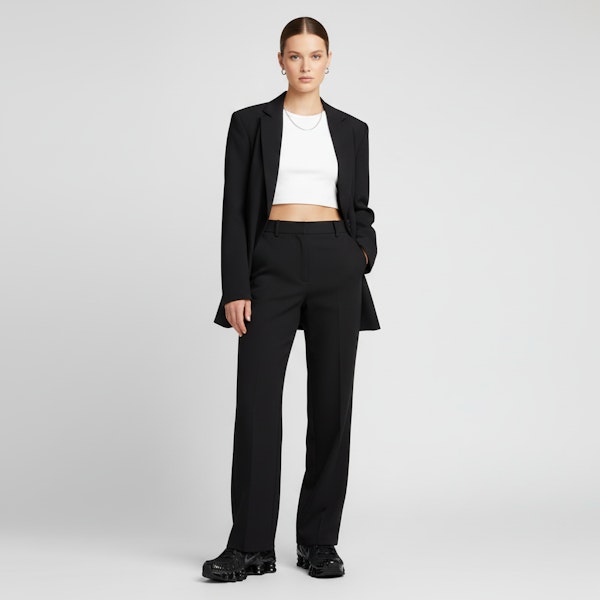 (W) ナイキ ショックス TL "ブラック" AR3566-002 Lookbook (W) ナイキ ショックス TL "ブラック" AR3566-002