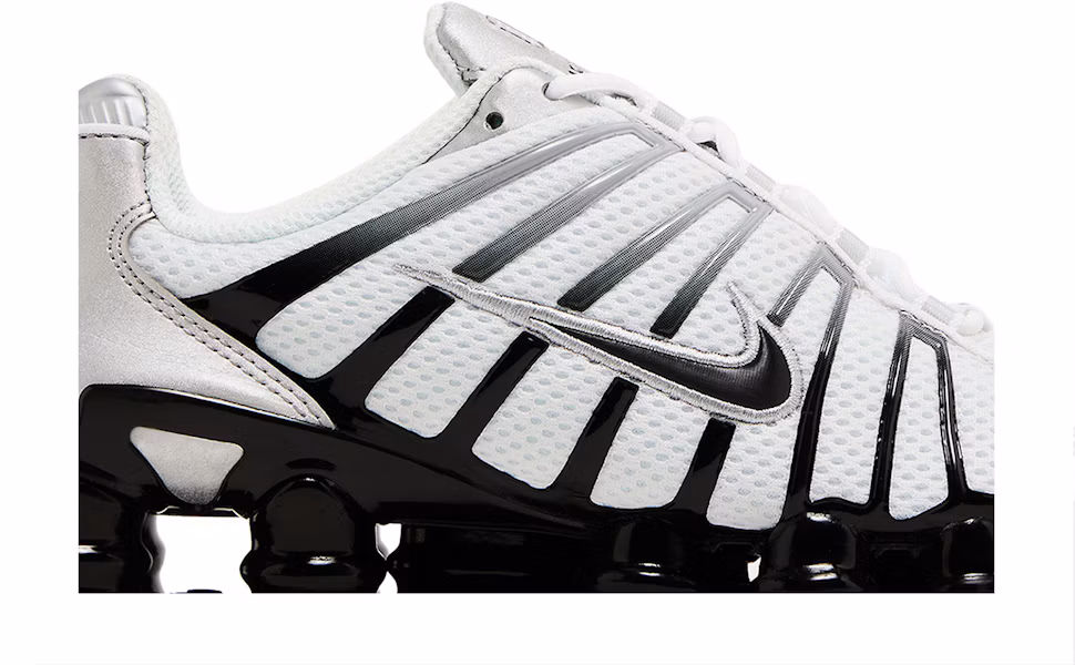 耐克Shox TL金屬銀灰HQ4049-001 HQ4049-001 Lookbook 耐克Shox TL金屬銀灰HQ4049-001 HQ4049-001