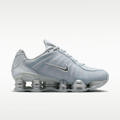 Lookbook (W) Nike Shox TL Pure Platinum/Metallic Zilver IH2559-002
