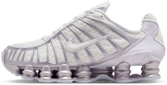 women-nike-shox-tl-sneakers-ar-3566-104