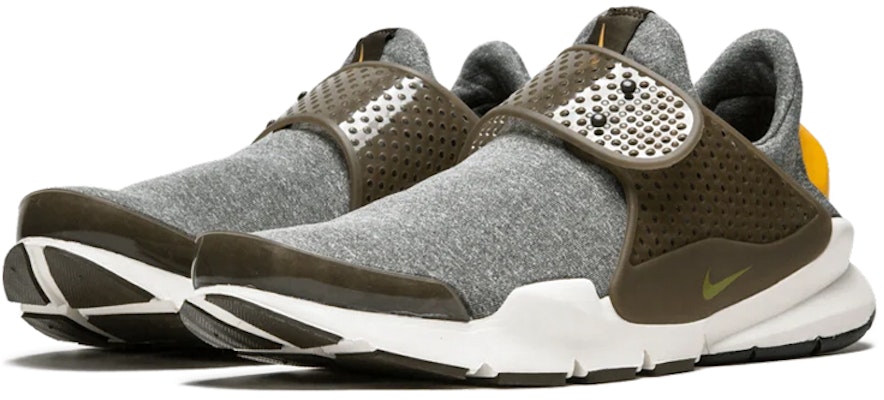 (W) Nike Sock Dart SE 'Daun Emas' 862412-300 Lookbook (W) Nike Sock Dart SE 'Daun Emas' 862412-300