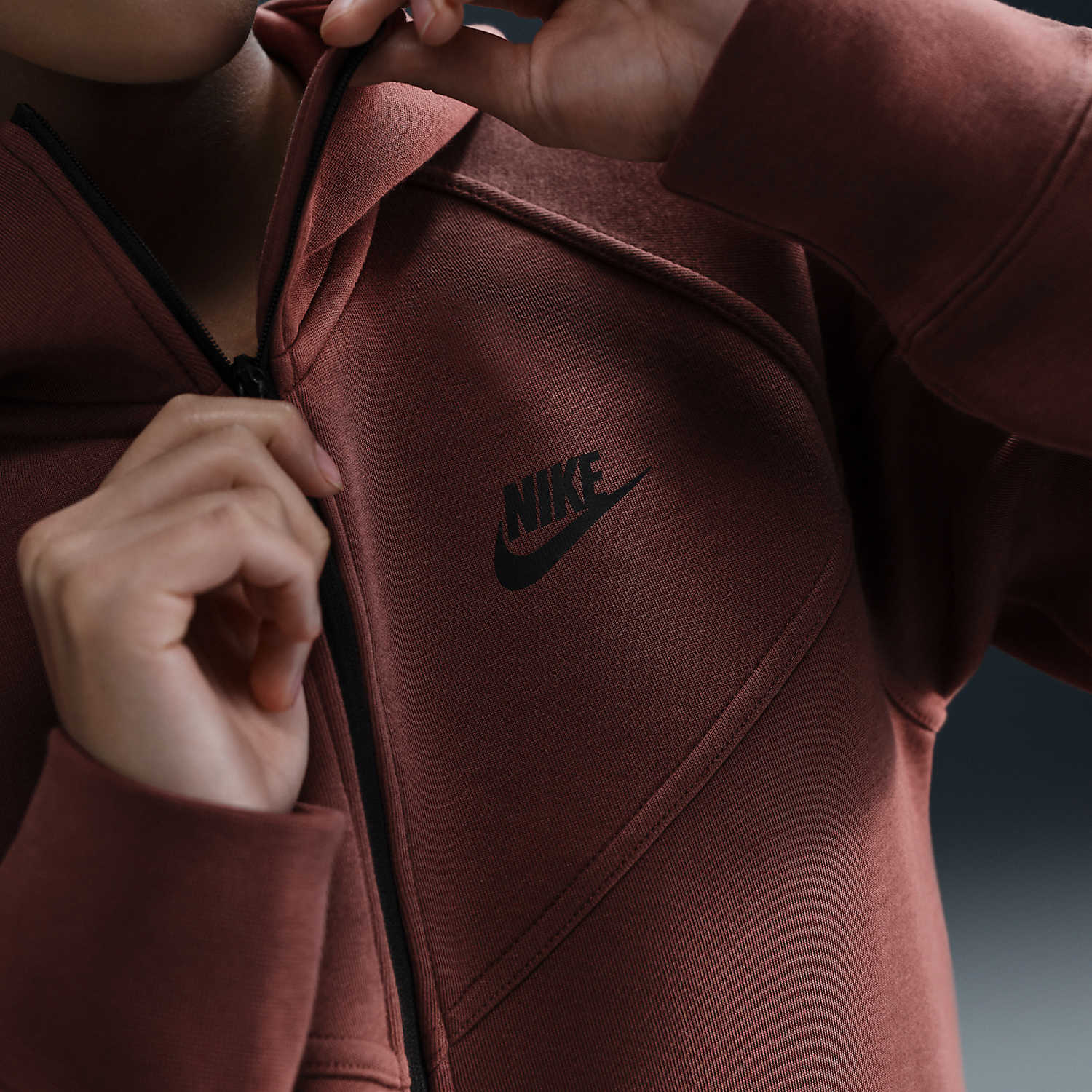 (Women) Nike Solid Color Soft Hoodie Long Sleeve Jacket Red Brown FB8339-218 圖 7