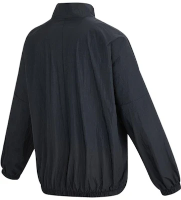 (Women) Nike Sportswear Essential Logo Crinkle Woven Loose Fit Jacket Black DM6182-010 Lookbook (Women) Nike Sportswear Essential Logo Crinkle Woven Loose Fit Jacket Black DM6182-010