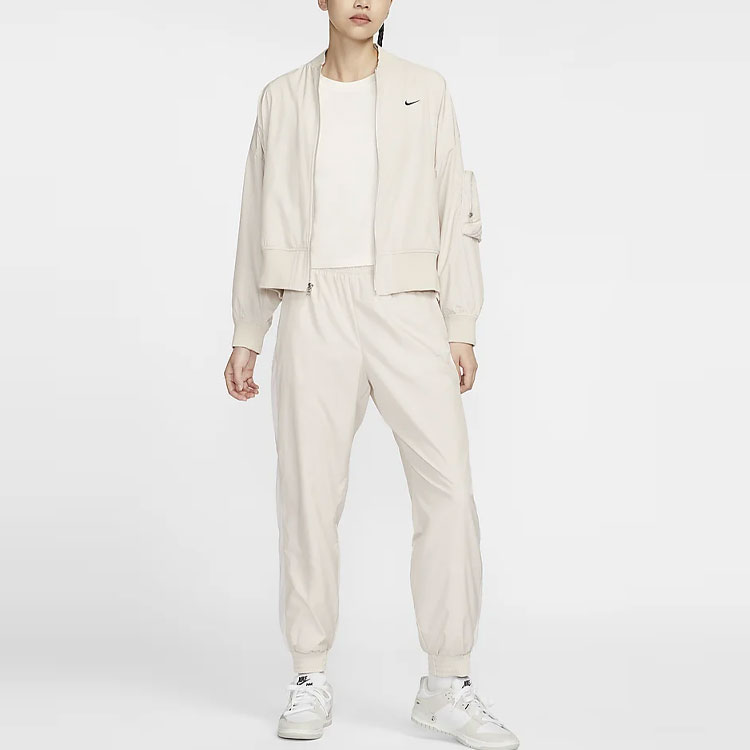 (Women) Nike Sportswear Essentials Jacket Minimal Logo Embroidery Light Redwood Brown FN2840-104 圖 4