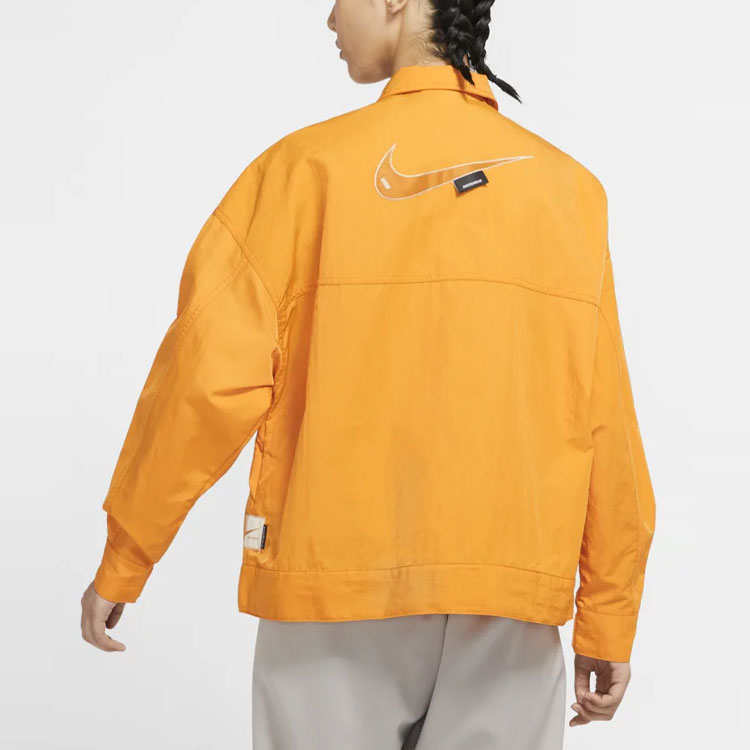 (Women) Nike Sportswear Loose-Fit Woven Jacket Yellow with Back Swoosh Logo DM6204-738 圖 6
