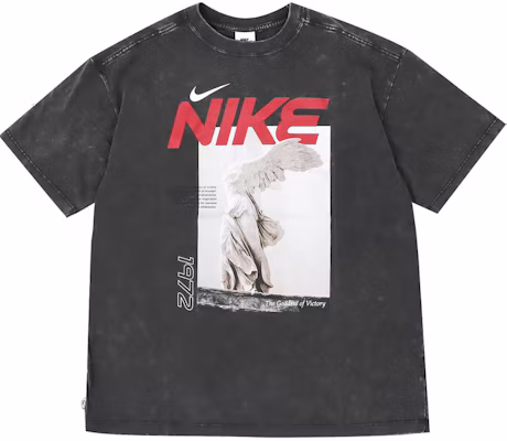 (Women) Nike Sportswear Retro Letter Print Casual T-Shirt - Gray/Black. HF6292-060 Buy (Women) Nike Sportswear Retro Letter Print Casual T-Shirt - Gray/Black. HF6292-060