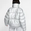 Shop (W) Chaqueta de Invierno Relleno Sintético Plateada Nike Sportswear. BV3136-095