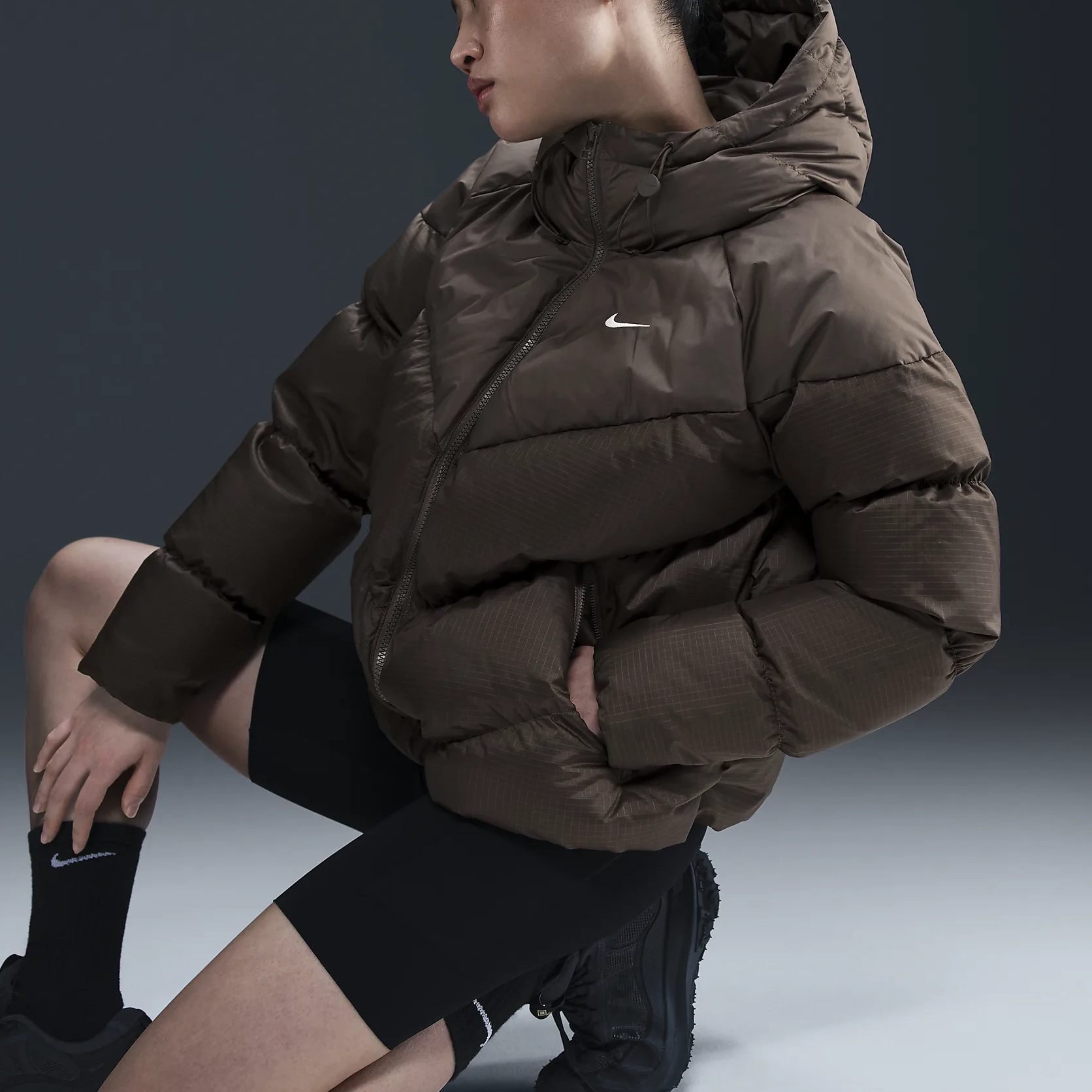 Purchase (W) 耐克运动风暴FIT防水羽绒服 矿物灰/白色 HF7871-004