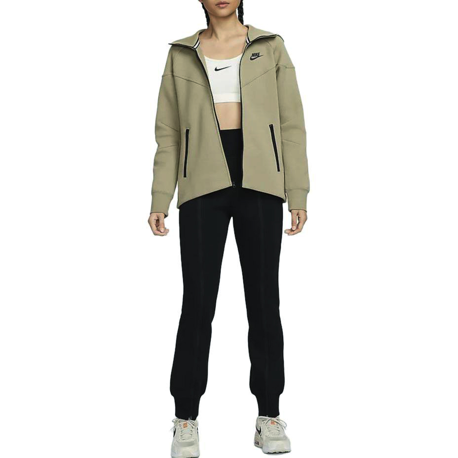 Shop (W) Nike 運動風衣科技抓絨連帽外套 橄欖綠 配標誌. FB8339-276