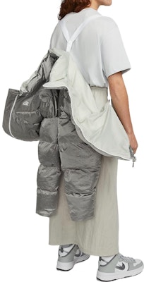 (Women) Nike Sportswear Therma-FIT City Series Silver Puffer Jacket. DQ6889-014 Purchase (Women) Nike Sportswear Therma-FIT City Series Silver Puffer Jacket. DQ6889-014