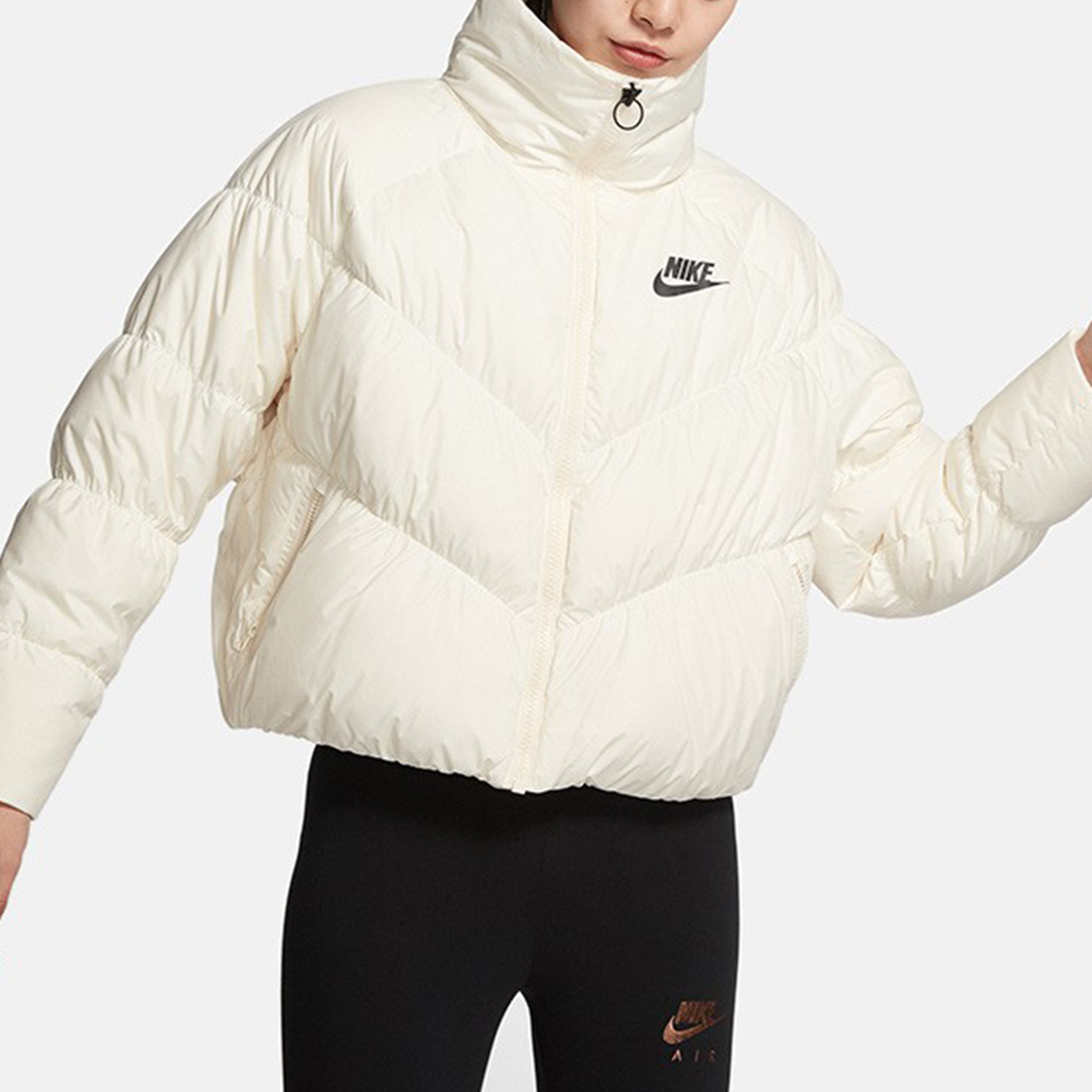 (Women) Nike Sportswear V-Shape Quilted Short Puffer Jacket Asia Winter Ivory BV2880-110 圖 5