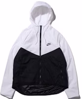 (Women) Nike Sportswear Windrunner Waterproof Jacket Black White Colorblock BV3940-101 (Women) Nike Sportswear Windrunner Waterproof Jacket Black White Colorblock BV3940-101