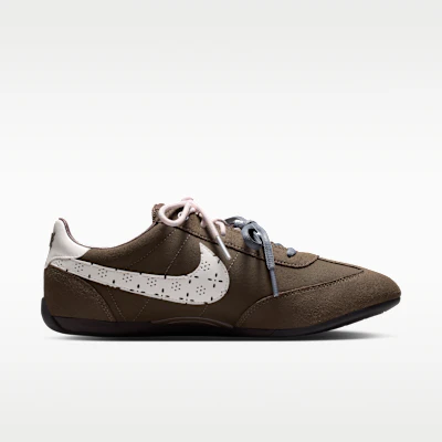(W) Nike Sprint Sister 山脊岩/海洋藍/深灰錐/航海白 IR5693-256 Shop (W) Nike Sprint Sister 山脊岩/海洋藍/深灰錐/航海白 IR5693-256