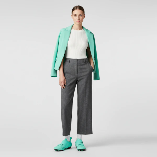 (W) Nike SuperRep Cycle 'Green Glow' Hijau Bersinar CJ0775-305 Lookbook (W) Nike SuperRep Cycle 'Green Glow' Hijau Bersinar CJ0775-305