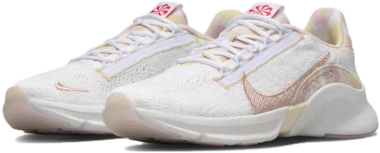 (W) 耐克SuperRep Go 3 Next Nature Flyknit高端款'白红星尘' FN6585-100 Lookbook (W) 耐克SuperRep Go 3 Next Nature Flyknit高端款'白红星尘' FN6585-100