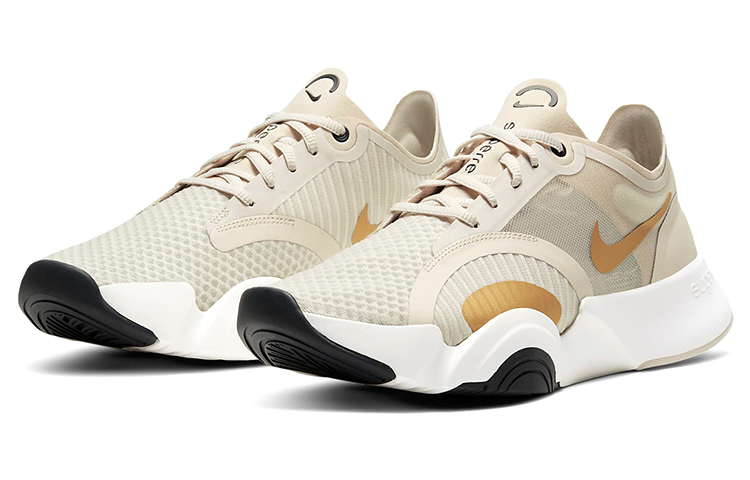 Lookbook (W) Nike SuperRep Go /Goud ''Wit'' CJ0860-170