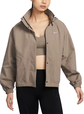 (W) ナイキ SWIFT SF フーディー ジップアップ ジャケット ブラウン FB7493-233 Order (W) ナイキ SWIFT SF フーディー ジップアップ ジャケット ブラウン FB7493-233