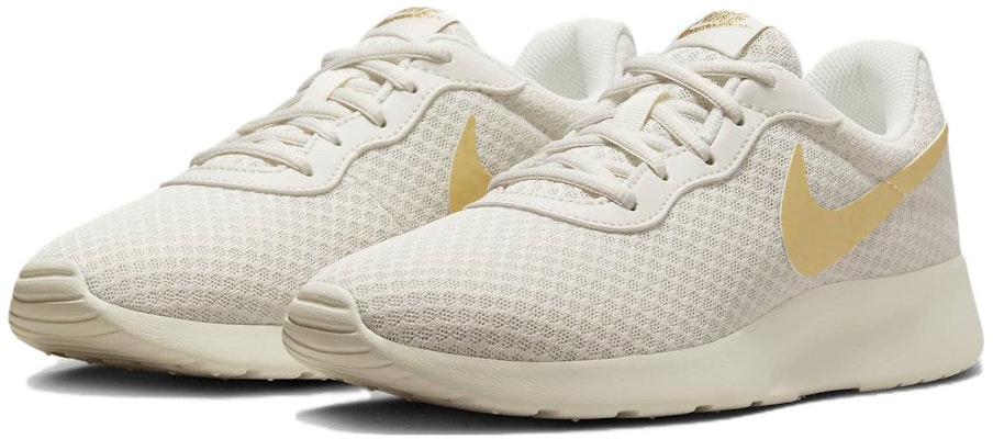 (W) Nike Tanjun 'Putih Emas' DJ6257-006 Lookbook (W) Nike Tanjun 'Putih Emas' DJ6257-006