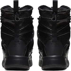 (W) Nike Tanjun High Rise 'Triple Black' Hitam Penuh AO0355-004 Shop (W) Nike Tanjun High Rise 'Triple Black' Hitam Penuh AO0355-004