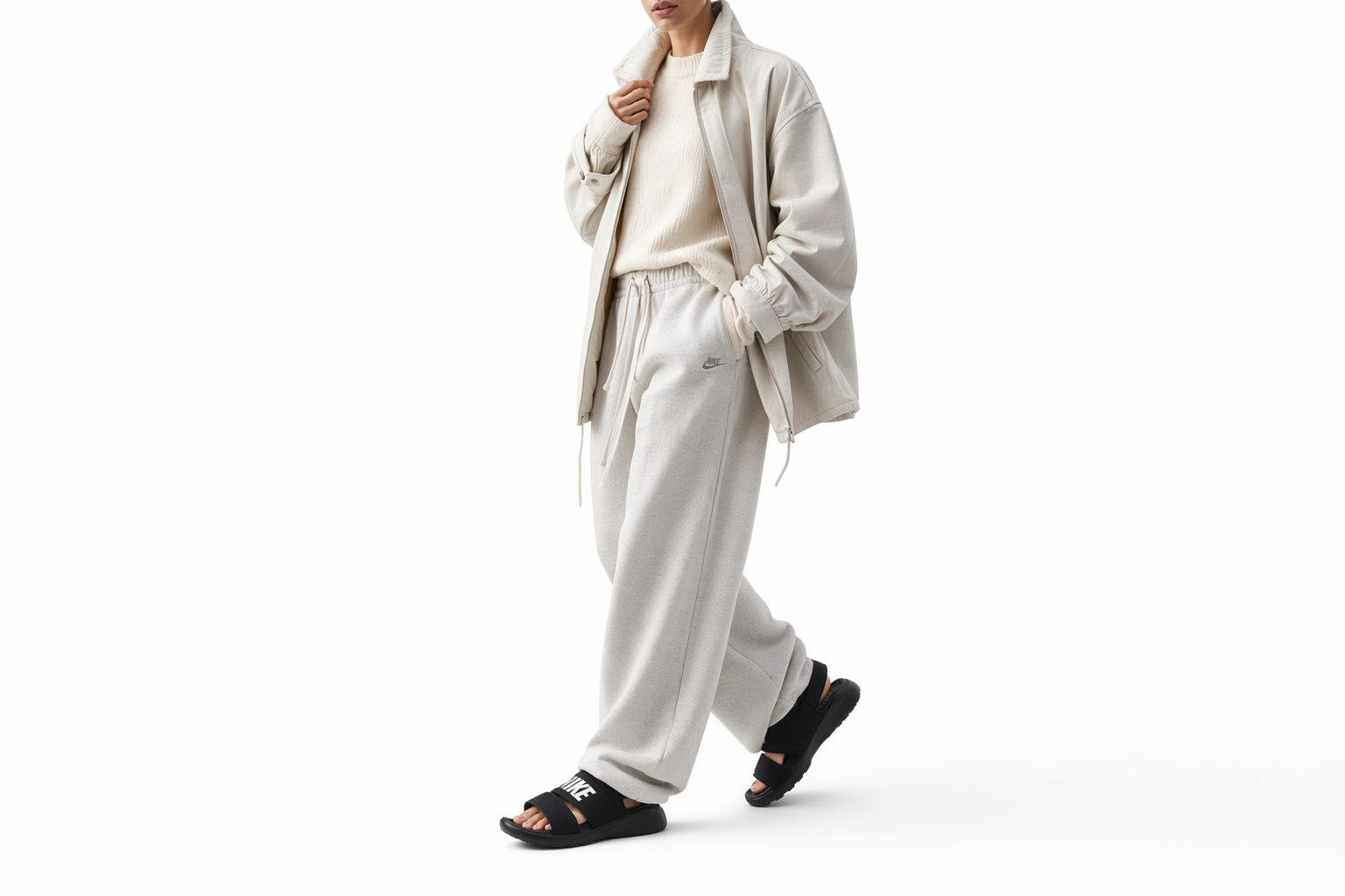 Order （女款）Nike Tanjun 涼鞋「黑白色」882694-001