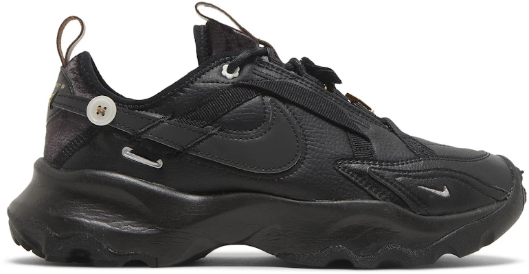 (W) Nike TC 7900 'Bling' Sepatu Sneakers FB1861-001 Buy (W) Nike TC 7900 'Bling' Sepatu Sneakers FB1861-001