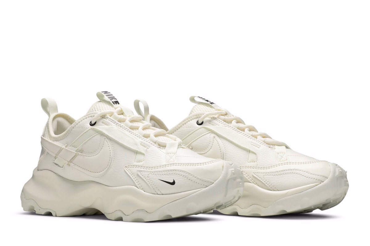 (Women) Nike TC 7900 'Sail'