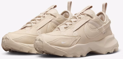 (W) Nike TC 7900 'Pasir Layar Sanddrift' HF1055-133 Details for (W) Nike TC 7900 'Pasir Layar Sanddrift' HF1055-133