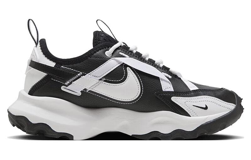 Lookbook (W) Nike TC 7900 ''Weiß Schwarz'' FJ7738-101